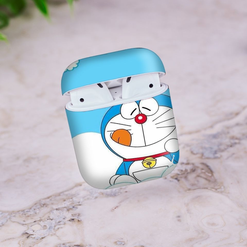 Miếng dán skin chống bẩn cho tai nghe AirPods in hình Doremon - Dor018 (bản không dây 1 và 2)