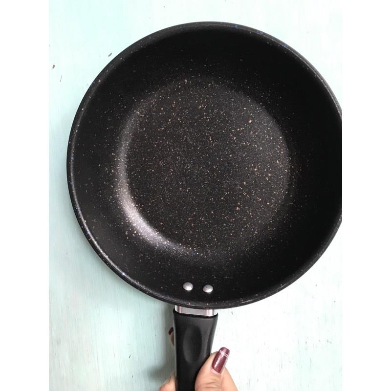 Chảo đun từ - chảo Chống Dính, vân đá 22 cm