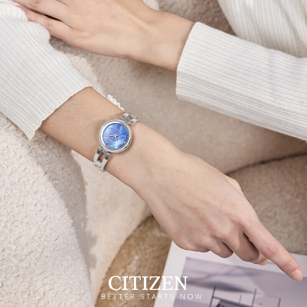 Đồng Hồ Nữ Citizen Eco-Drive Đính Đá Swarovski Dây Thép Không Gỉ EM0801-85N - Mặt Xà Cừ (28mm)
