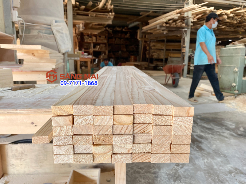 Thanh gỗ thông 3cm x 1,5cm x dài 1m + láng mịn 4 mặt