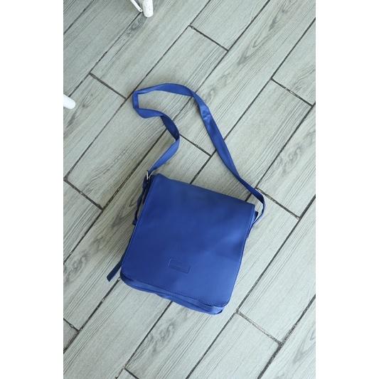 Túi đeo thời trang basic, chất liệu da tổng hợp cao cấp - BOM