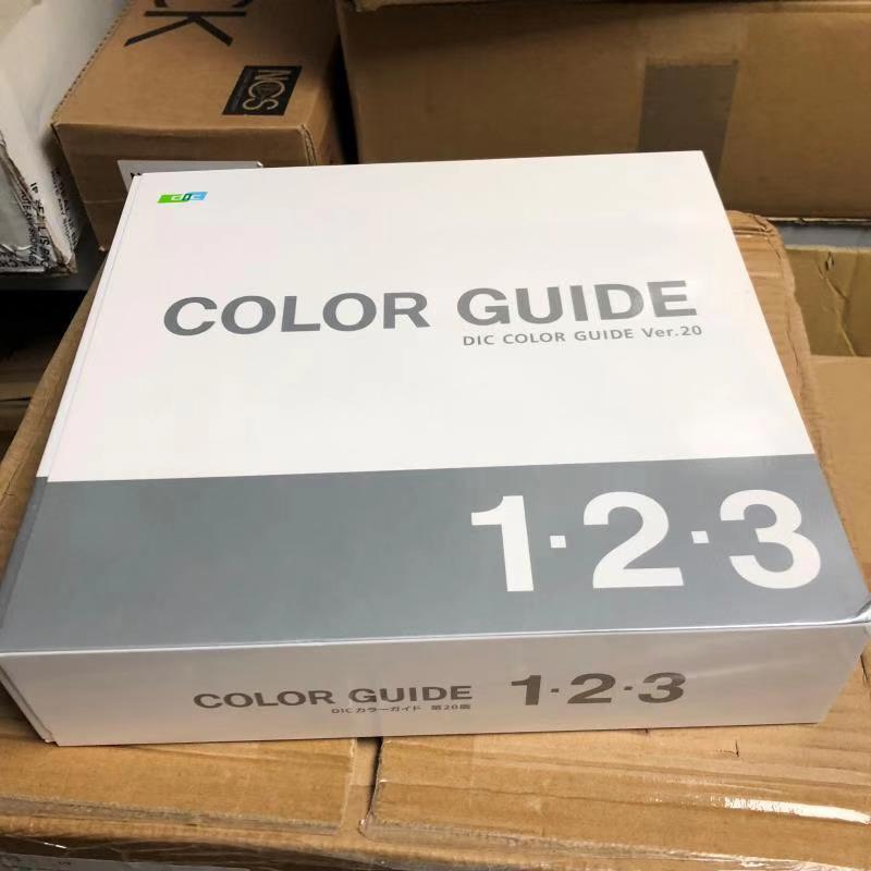 Bộ 4 thanh Tiêu chuẩn màu DIC Color Guide - 3 Thanh DIC Color Guide 123 và 1 thanh chọn màu chính hãng của DIC Coporation - Màu 1 đến 654 nhập khẩu từ Nhật dành cho ngành in ấn thiết kế