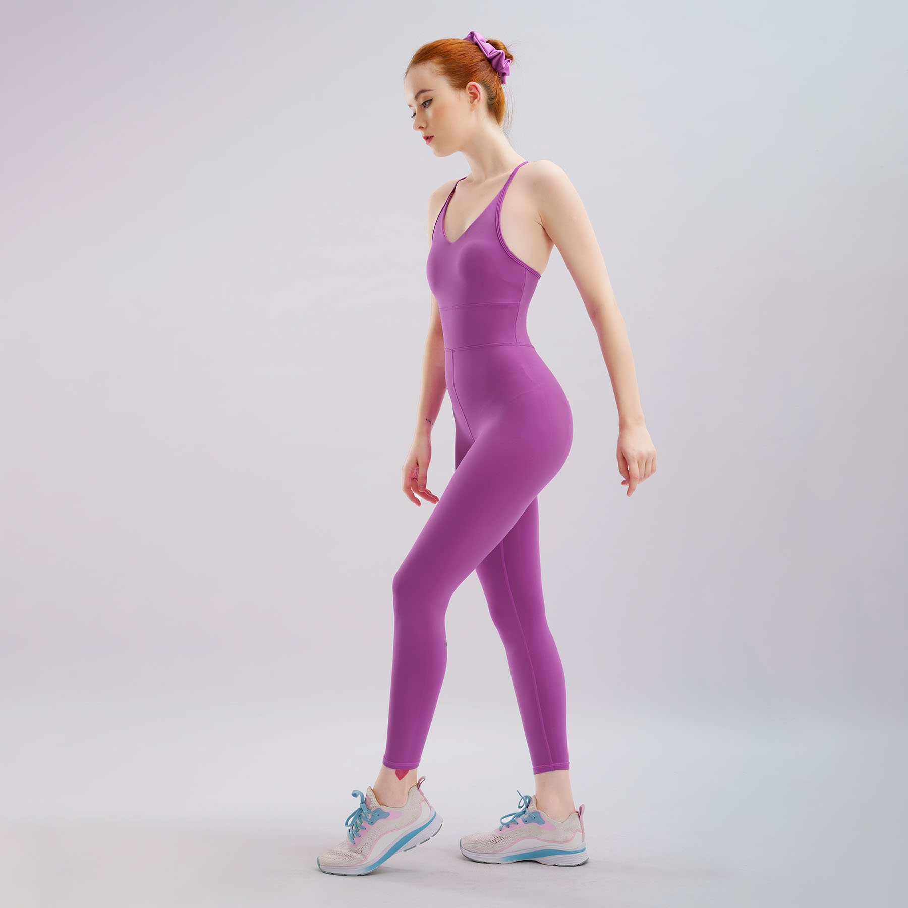 Bộ tập yoga gym Jumsuit Hibi Sports J601 hai dây đan nơ, màu Tím Electric kèm mút ngực, chất vải cao cấp Lu Fabric