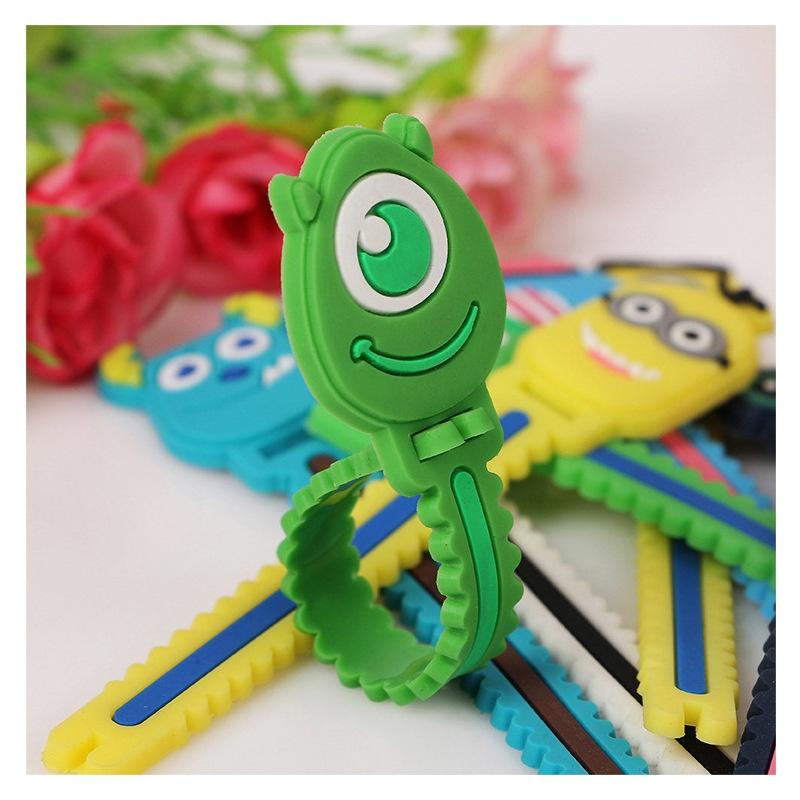 Dụng cụ thu gọn tai nghe, dây cáp hoạt hình 11,5*2,8cm Duashop