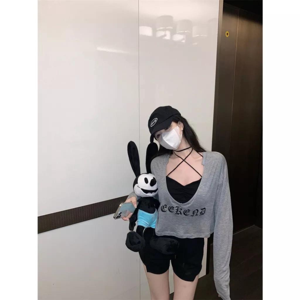 Bộ 3 Món Nữ Áo Croptop Dài Tay WEEKEND Kèm Áo Bra Mút Ngực Quần Đùi