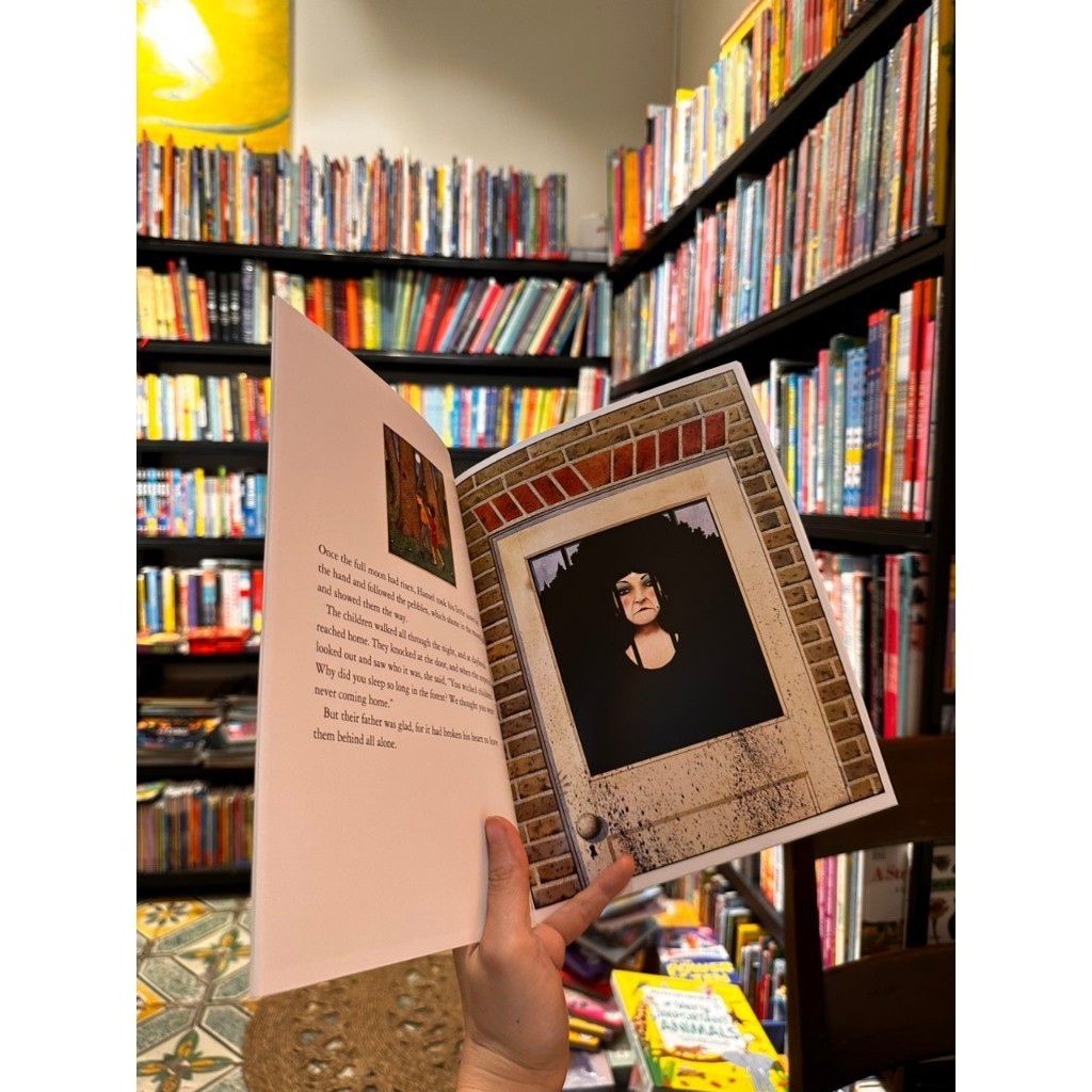 Sách - Hansel And Gretel by Anthony Browne