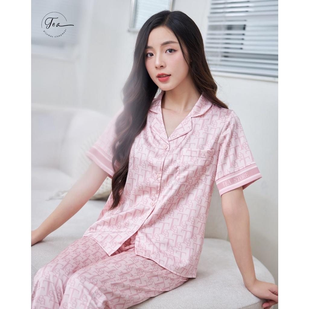 Bộ mặc nhà pyjama lụa cao cấp Tea Store tay ngắn quần dài họa tiết chữ Tea sang trọng