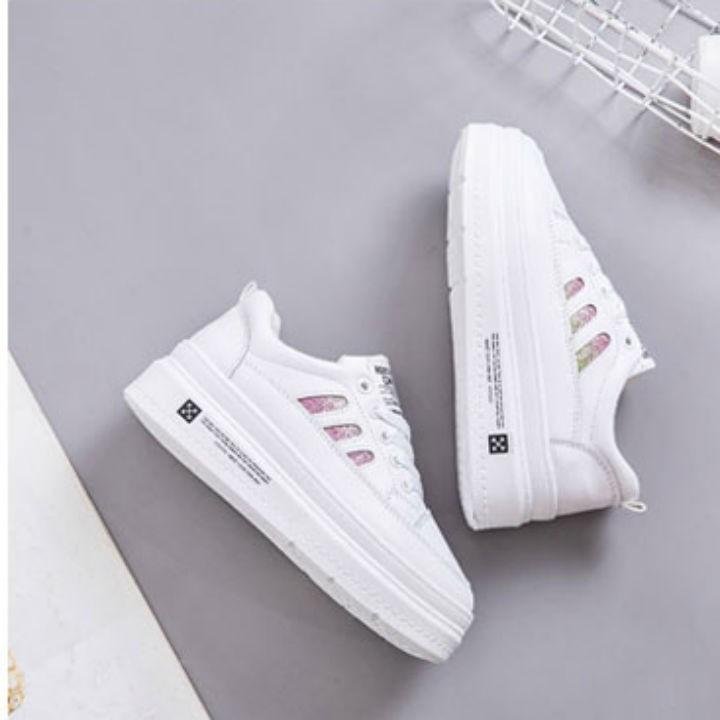 Giày sneaker trắng độn đế phong cách Hàn Quốc siêu xinh