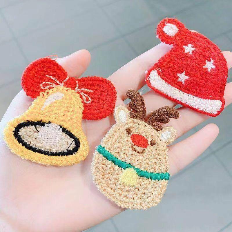 Kẹp Tóc Noel Cho Mẹ Cho Bé 6 lựa chọn Cây Thông, Ông Già Noel, Chuông, Người Tuyết, Tất Noel, Tuần Lộc