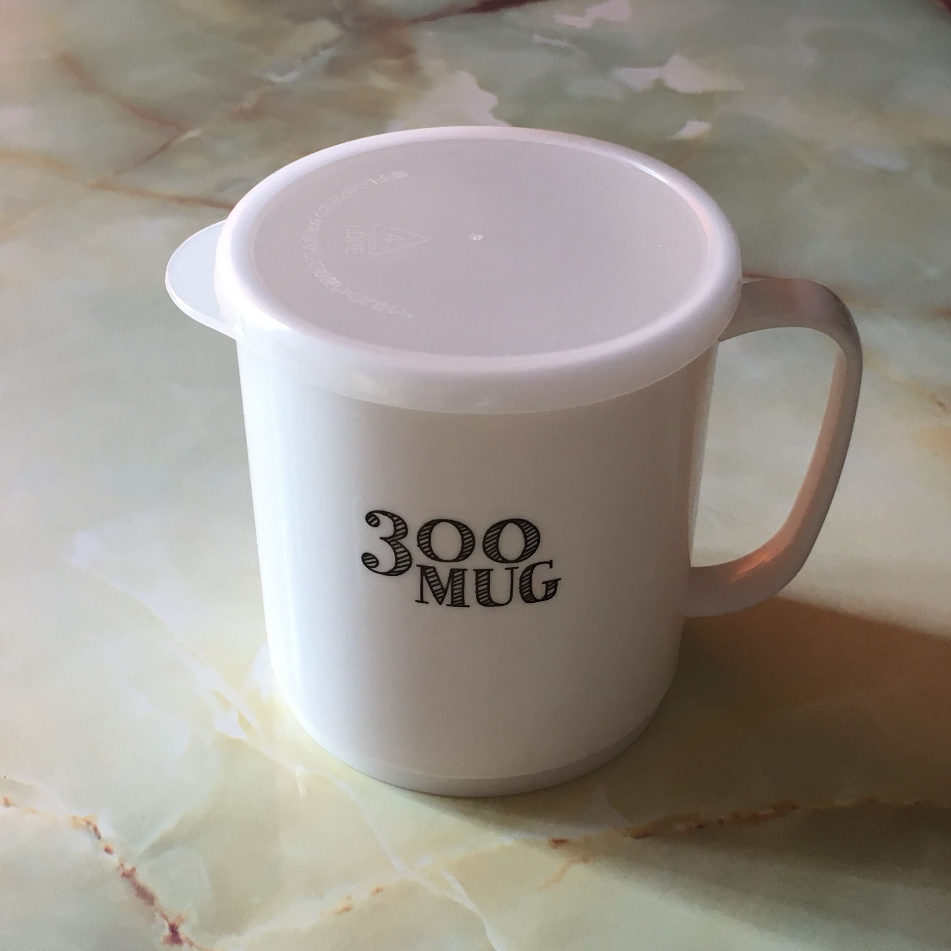 Cốc nhựa nắp mềm Nakaya 300ml R/B/W hàng nội địa Nhật Bản #K-519