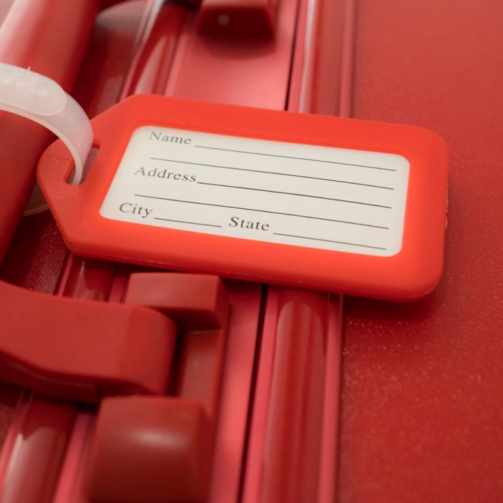 Thẻ tên đánh dấu và ghi nhớ hành lý, chìa khóa (Name tag vali) - có sẵn vòng treo