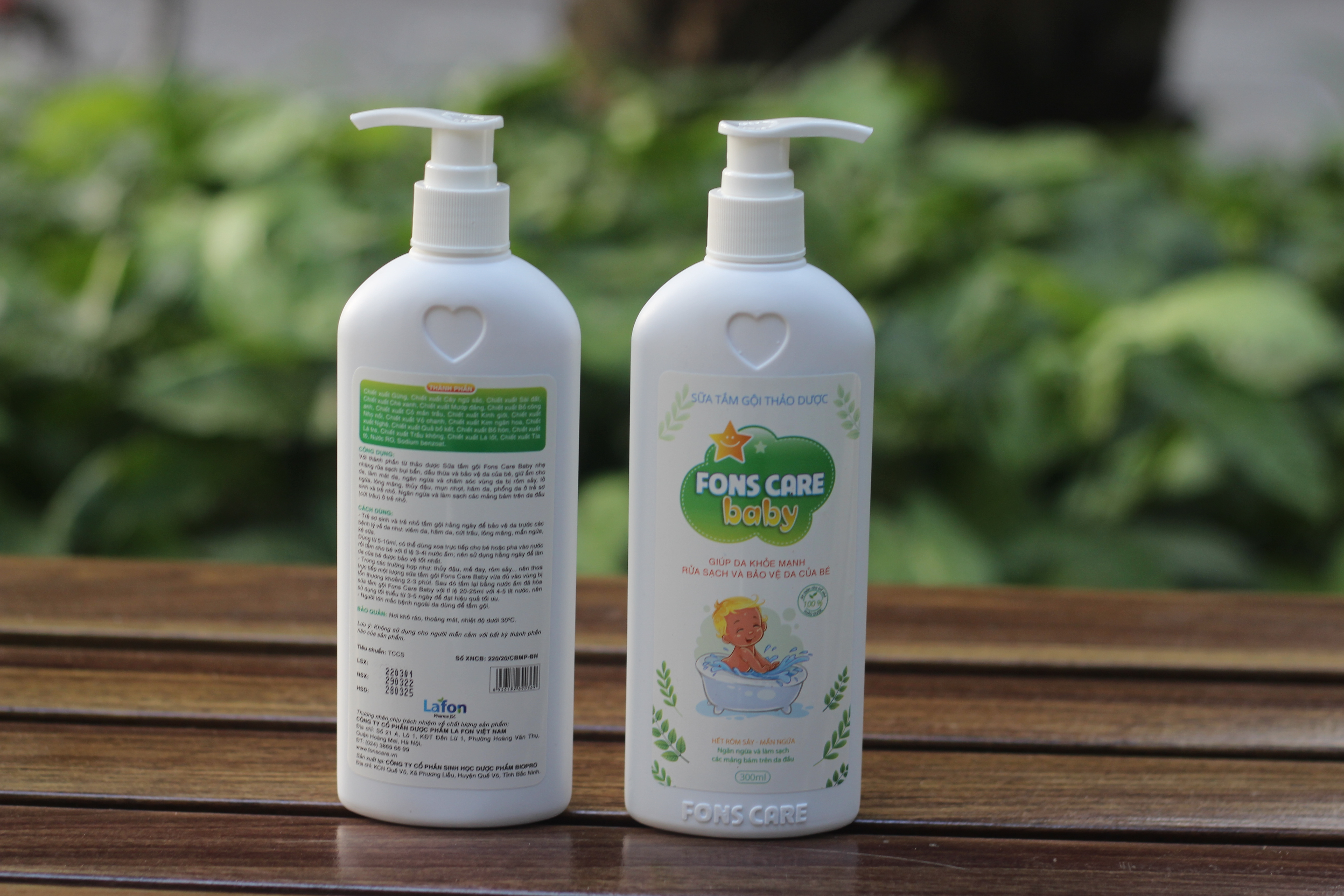 Sữa Tắm Gội Chiết Xuất Thảo Dược Cho Bé Fons Care Baby