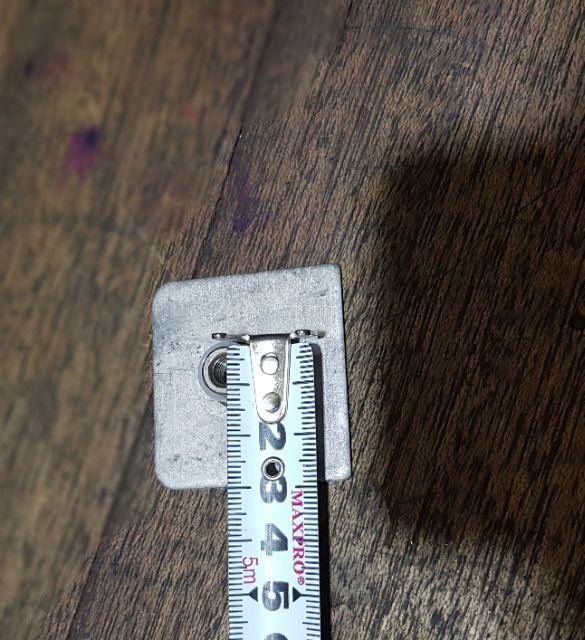 Pass inox 304 bắt kính có khoan lỗ