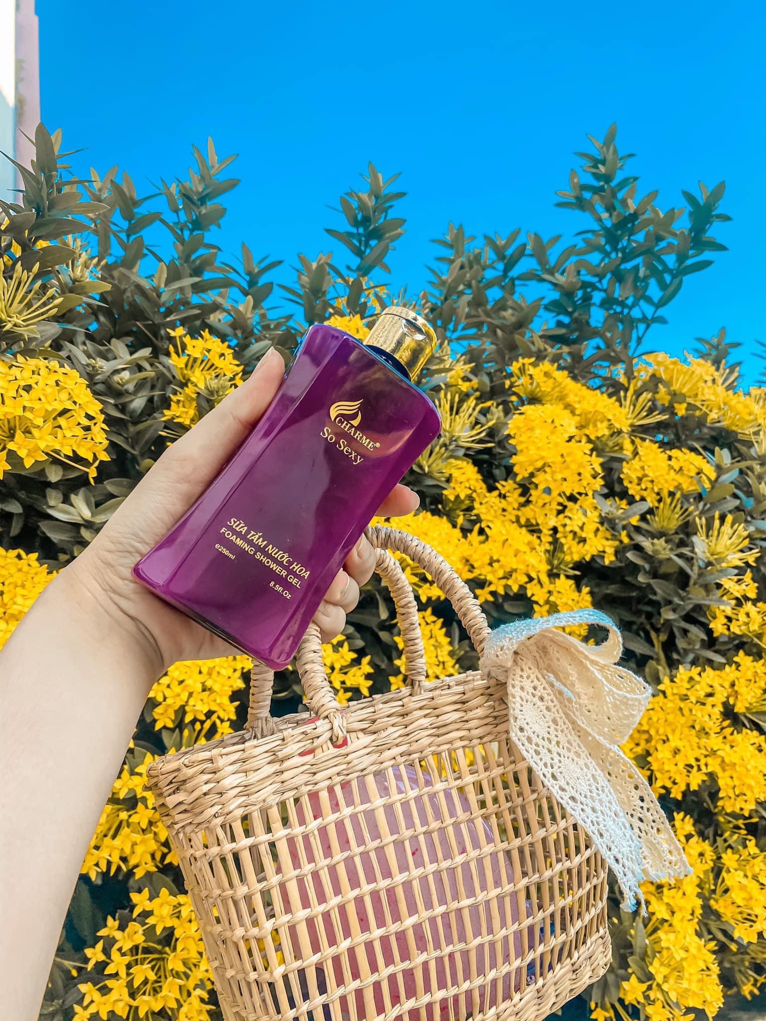 Sữa tắm nước hoa, Charme So Sexy, dòng sữa tắm trắng da, dưỡng ẩm toàn thân, dưỡng da trắng sáng, 250ml