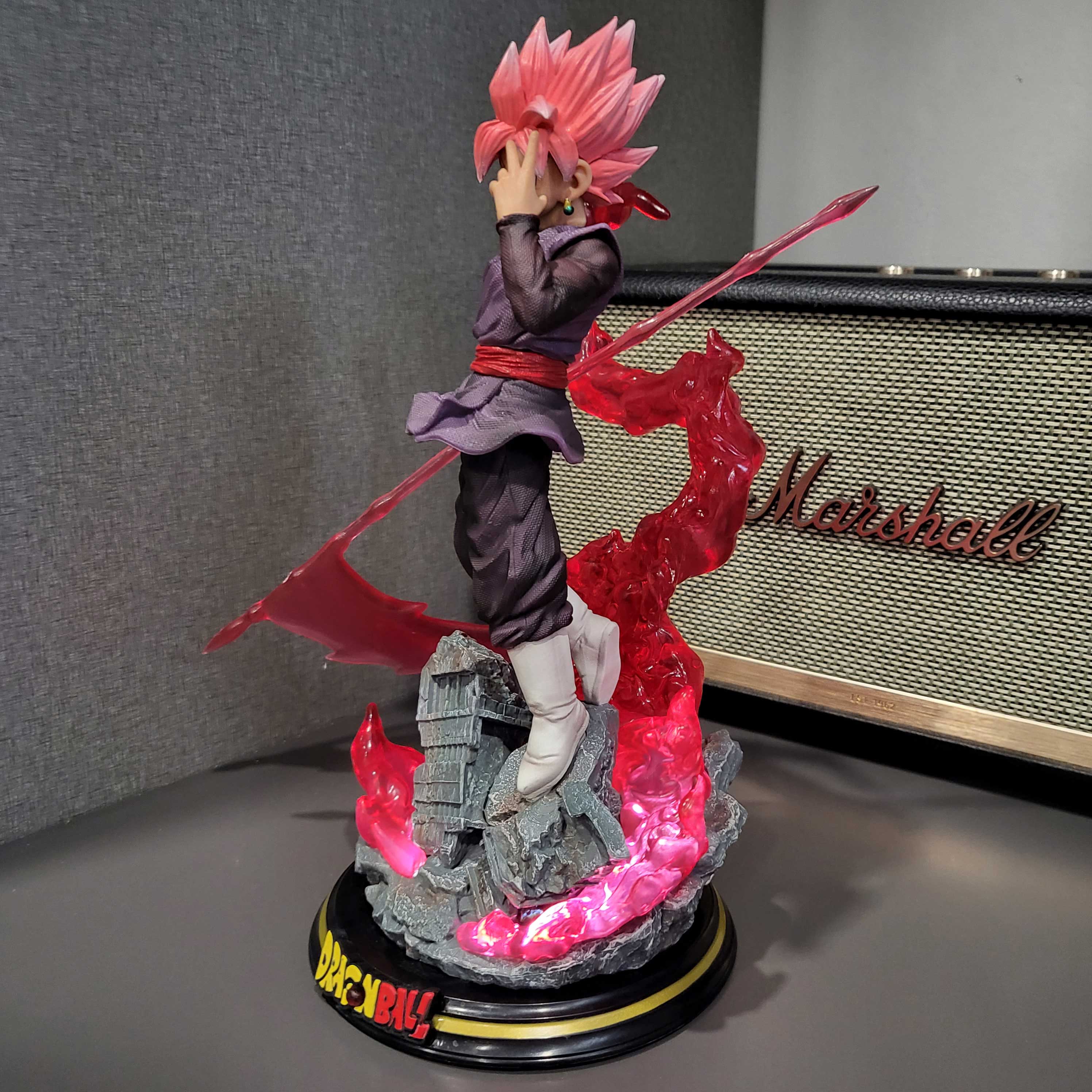 Mô hình Black Goku Super Saiyan Rose 28 cm có LED - Dragon Ball