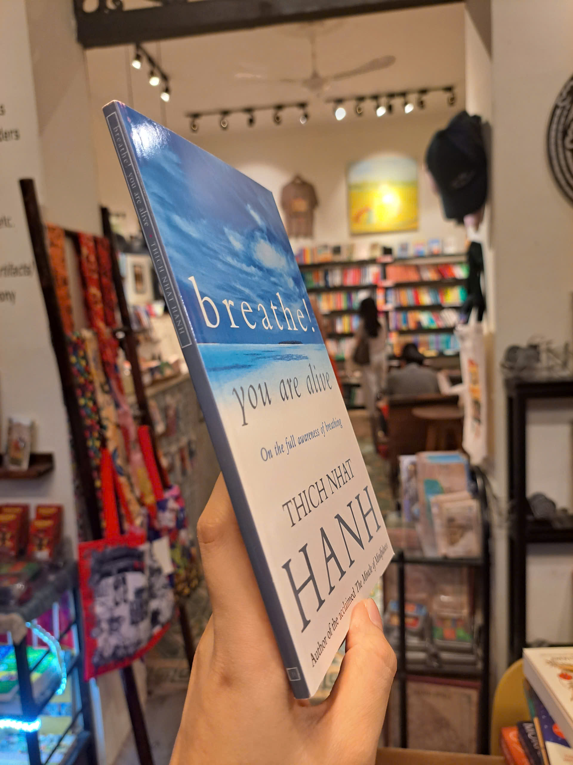 Sách - Breathe! You Are Alive by Thich Nhat Hanh | Religion / Phật giáo / Ngoại văn Nhập khẩu