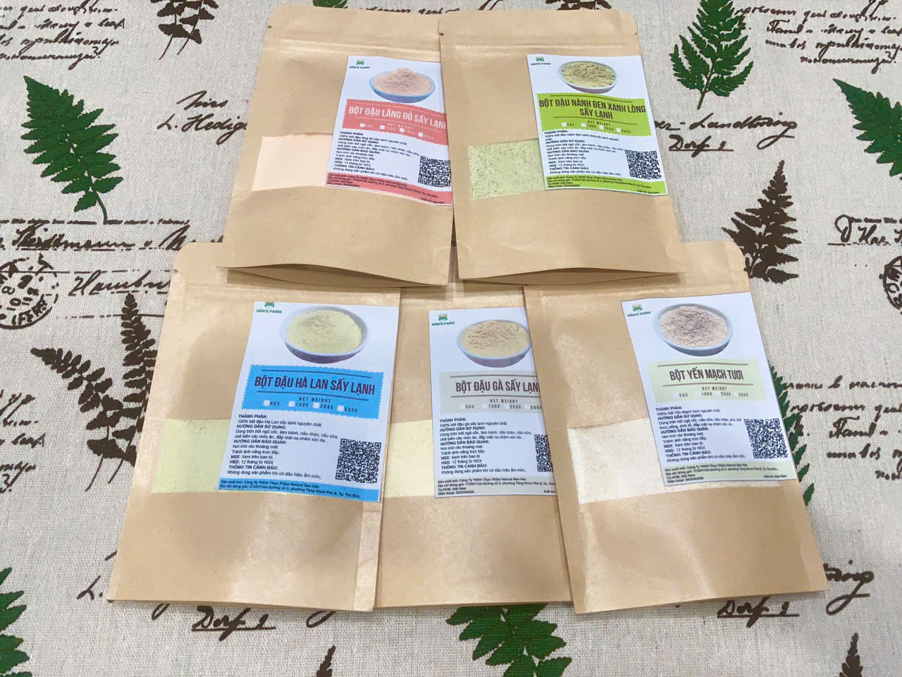 Combo 5 loại bột sấy lạnh: bột đậu gà, bột đậu lăng đỏ, bột đậu hà lan, bột đậu nành đen xanh lòng, bột yến mạch tươi nguyên chất, siêu mịn, không biến đổi gen (mỗi gói 100g)
