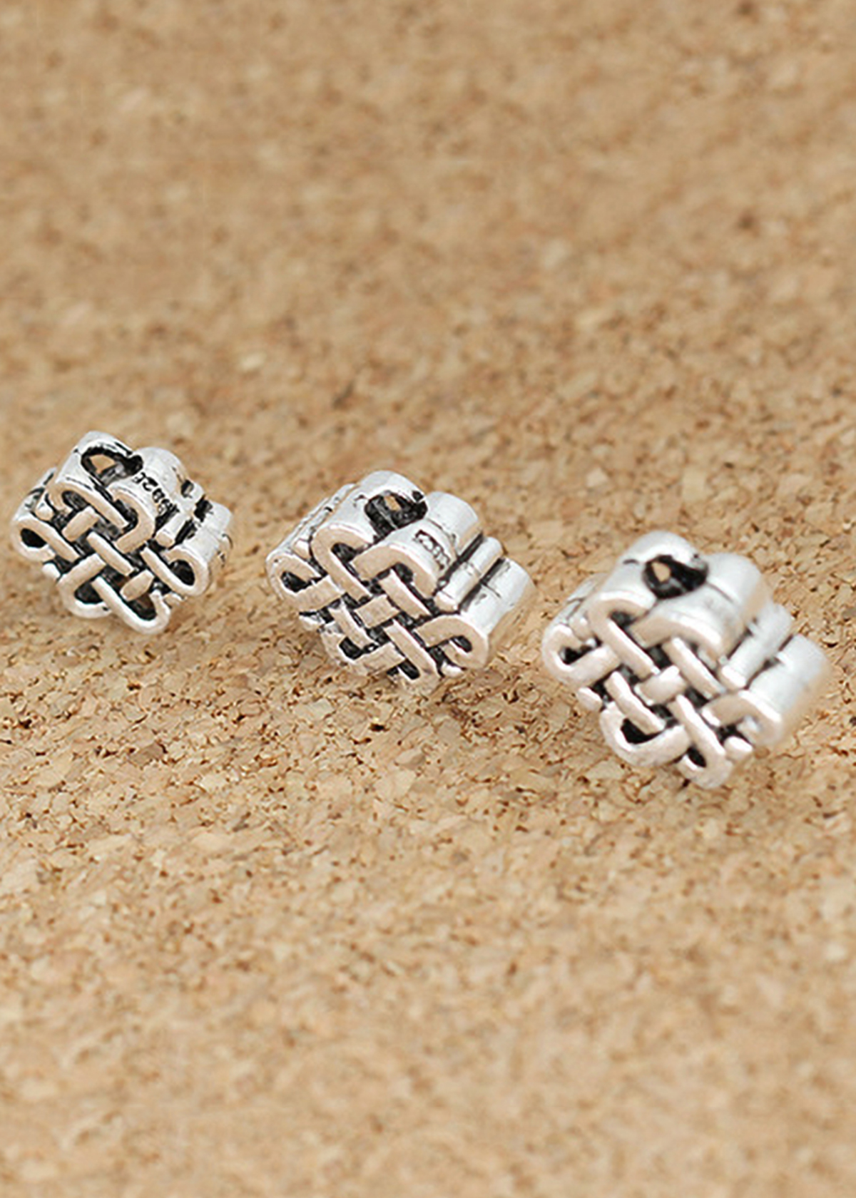 Combo 2 cái charm bạc hình nút thắt kết đồng tâm xỏ ngang - Ngọc Quý Gemstones