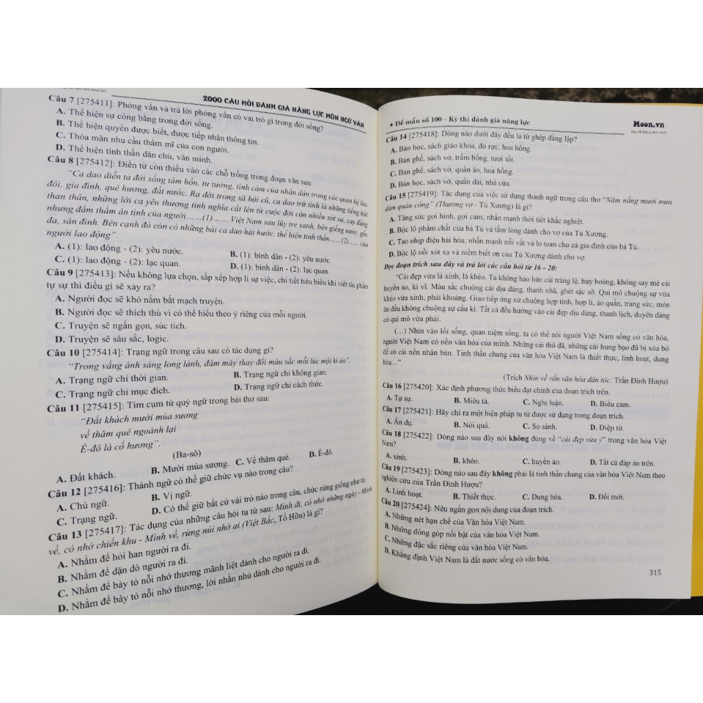 Sách - 2000 Câu hỏi đánh giá năng lực môn Ngữ văn