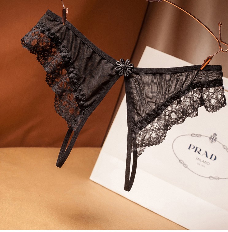 Quần lót hở đáy lọt khe sexy DL492