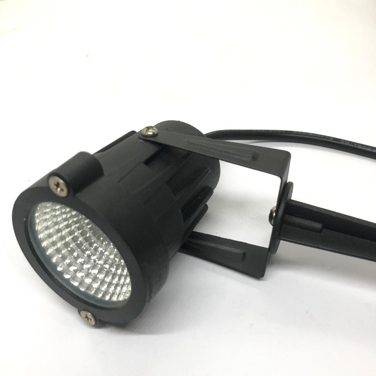 ĐÈN CẮM CỎ 7W CAO CẤP ENSCO