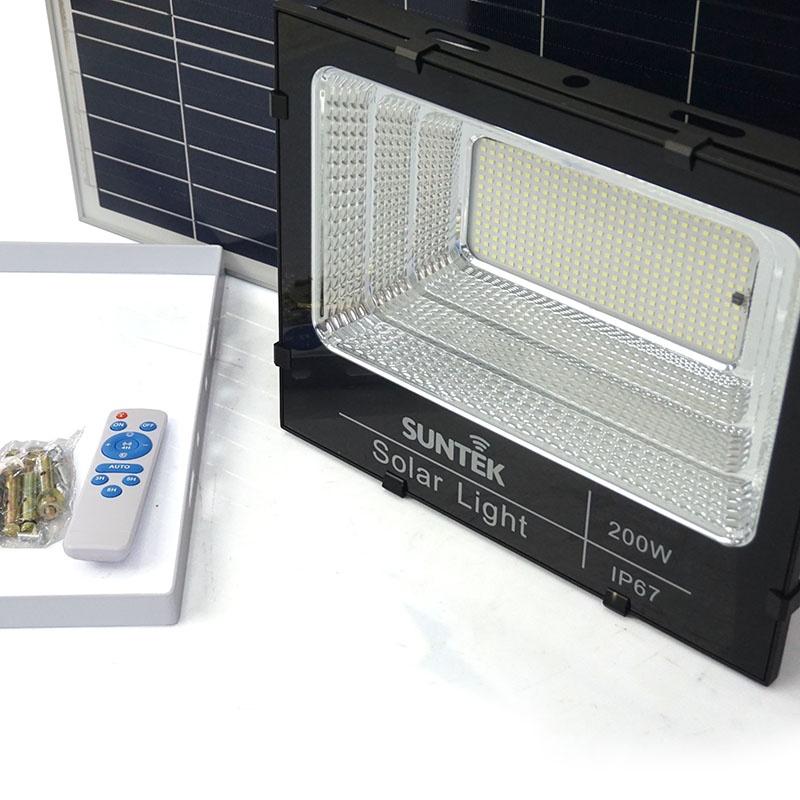 Đèn pha năng lượng mặt trời SUNTEK LED SOLAR 200W - Hàng Chính Hãng