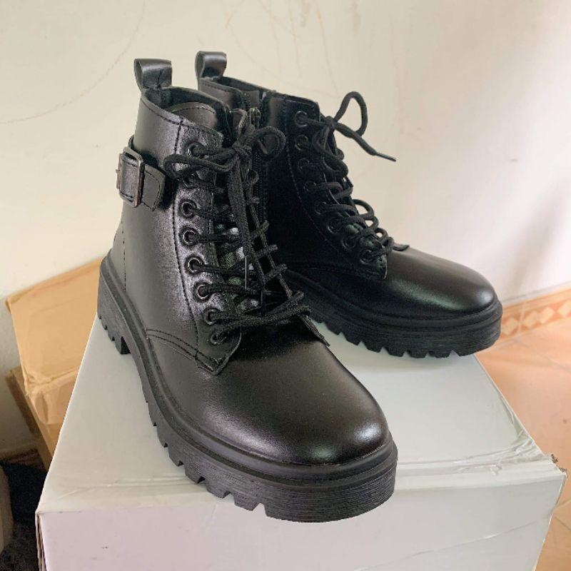 Boots Ulzzang chiến binh phiên bản mới nhất dành cho mùa thu đông, hàng quảng châu loại đẹp