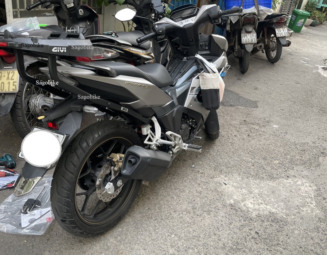 Baga HRX Winner X 2023, baga kèm đế M7MN-S có đèn stop