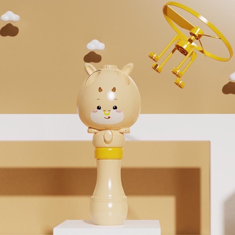 Máy bắn chong chóng thả bong bóng xà phòng hình ngộ nghĩnh cute