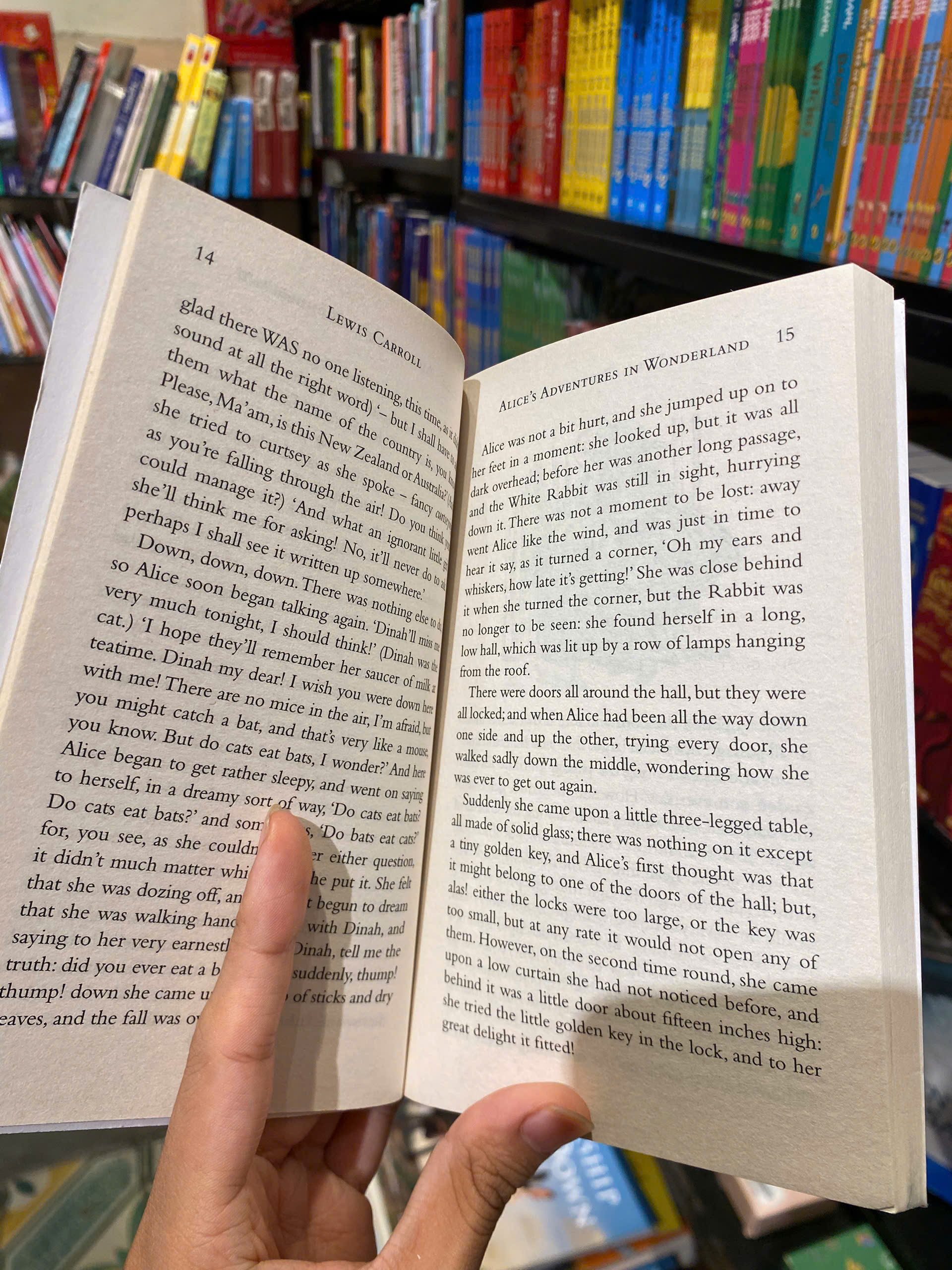 Sách - Alice's Adventures In Wonderland by Lewis Carroll - Ngoại văn Thiếu nhi Tiếng Anh / Children’s English books