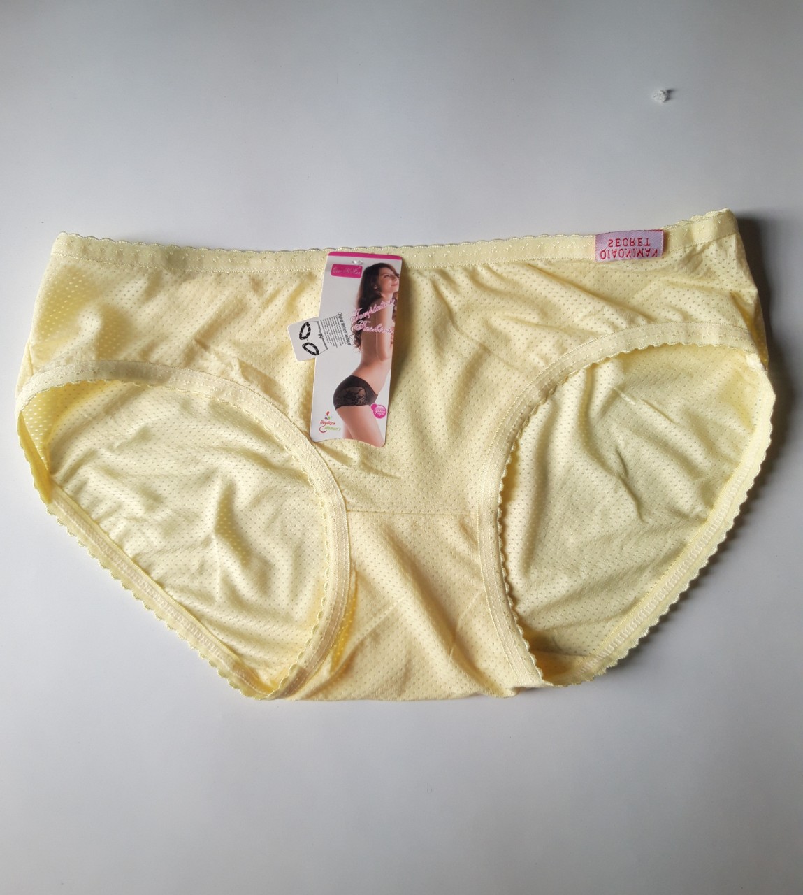 Combo 5 Quần Lót Nữ Cotton Thái Thông Hơi Cao Cấp – Phom Đơn Giản - Trang Nhã - Phù Hợp Mọi Lứa Tuổi - Giao Màu Ngẫu Nhiên + Tặng kèm set 5 dây cột tóc xinh xắn