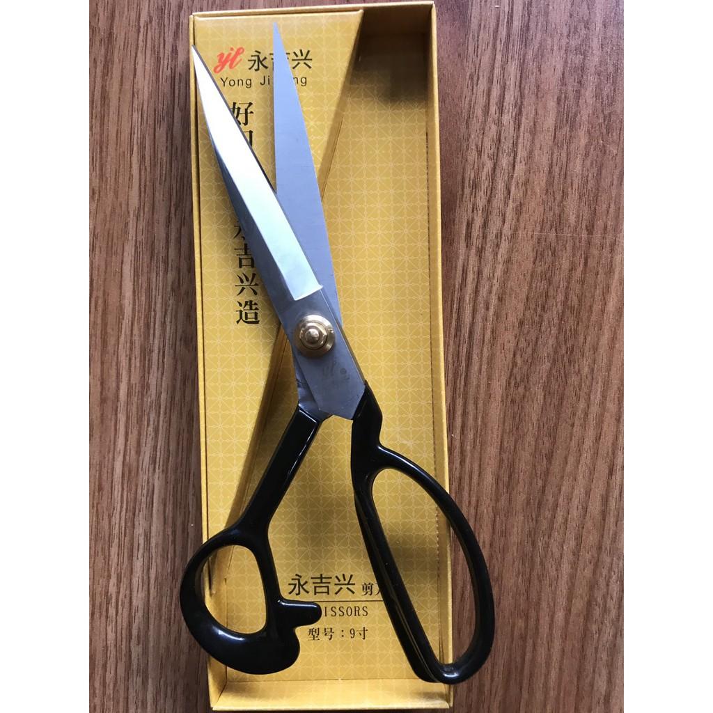 Kéo cắt vải chuyên nghiệp ngọt và nhẹ , kéo cắt hộp vàng có 4 size 9 , 10 ,11, 12 kéo cắt vải lưỡi cắt trắng hộp vàng