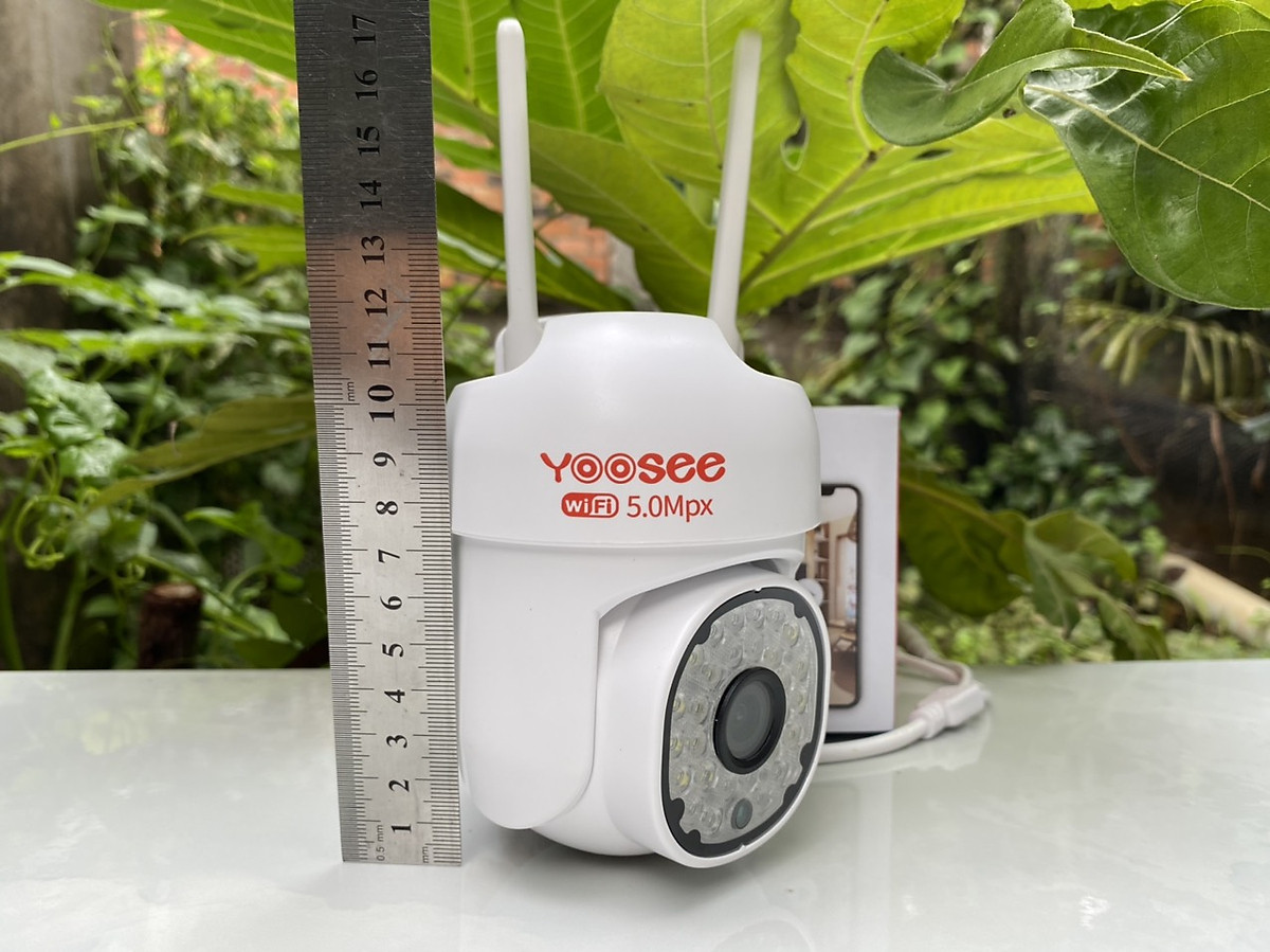 CAMERA YOOSEE PTZ ngoài trời xoay 360 độ- Full HD 10ban đêm có màu-chạy thẻ nhớ-bắt wifi- ghi âm đàm thoại- hàng chính hãng