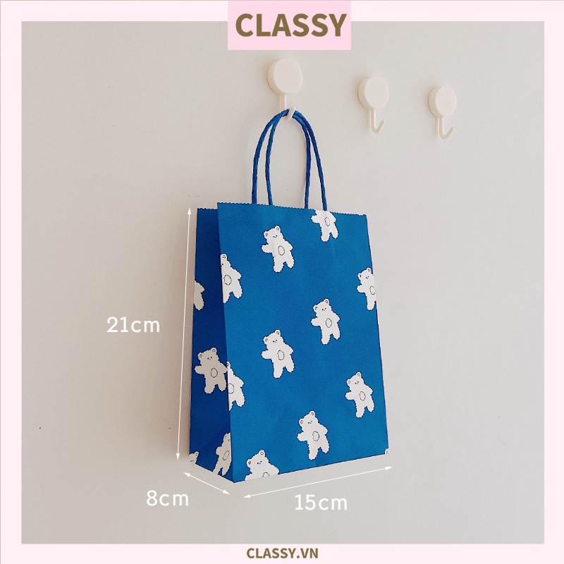 Túi giấy Classy quai xách Classy chú gấu màu xanh dương Q1350