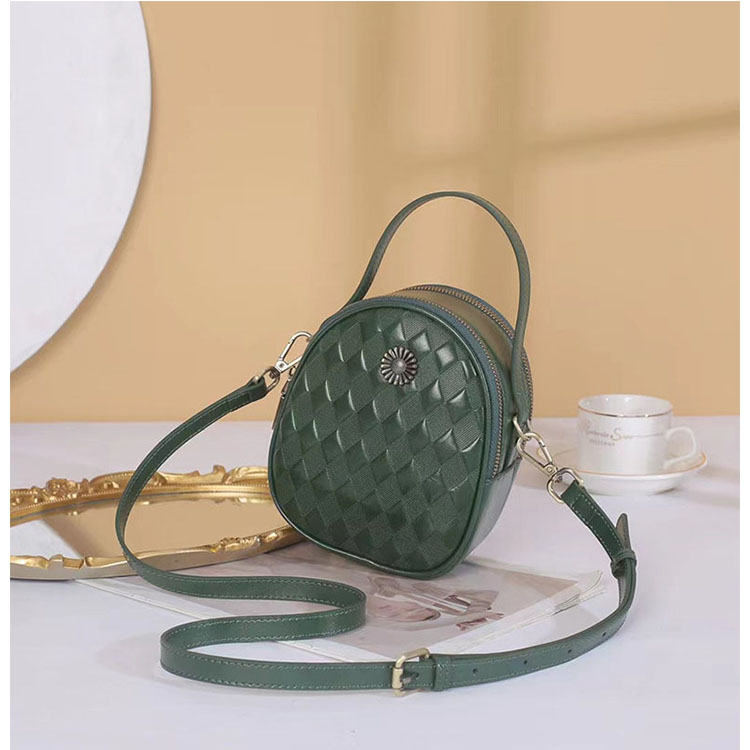 Túi xách nữ đeo chéo vài nhỏ BHM010