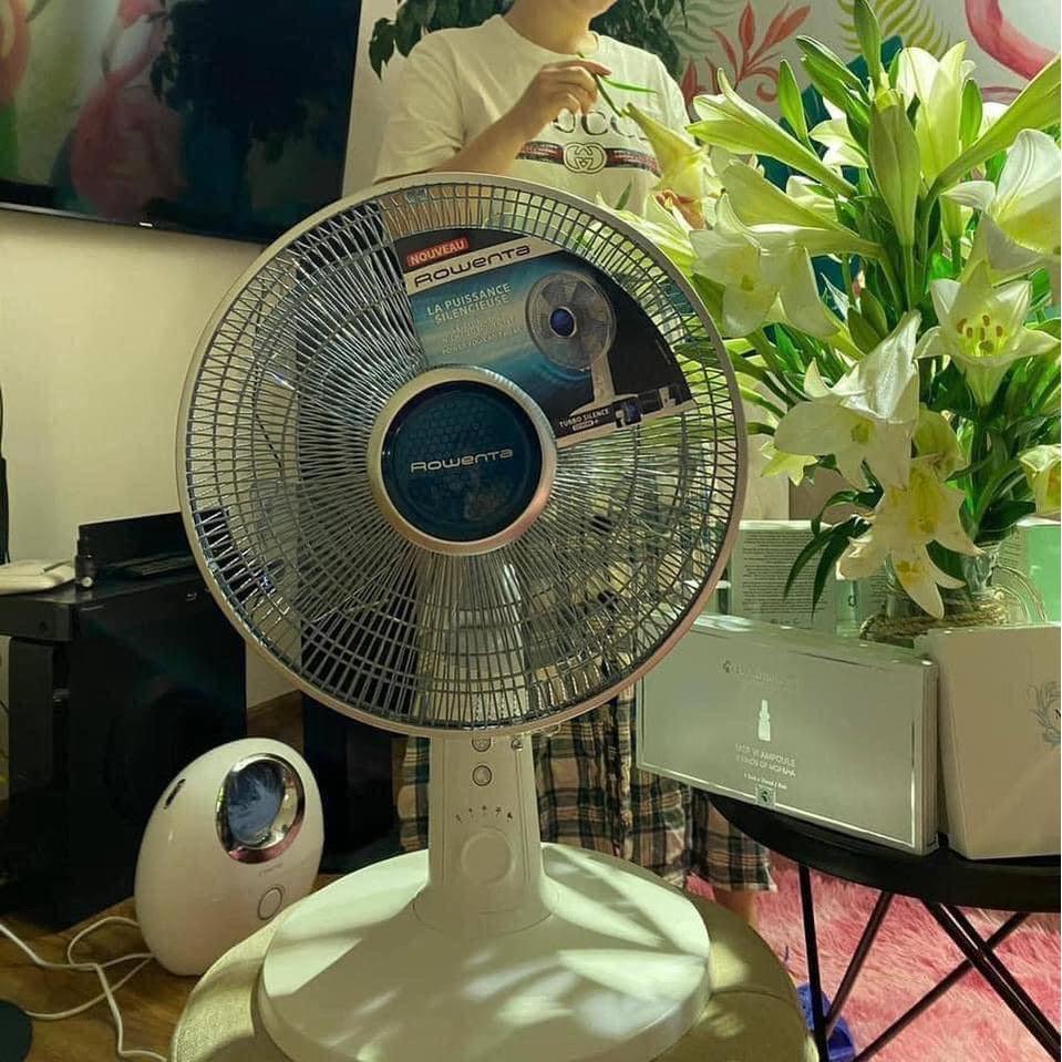 Quạt Bàn Rowenta VU2730, Công Suất 40W, 4 Cấp Gió Tùy Chỉnh, Không Gây Ồn, Nhập Đức, Bảo Hành 12 Tháng