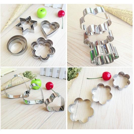 Set 12 khuôn cắt bánh, nhấn bánh tạo hình bánh quy Cookie Cutter