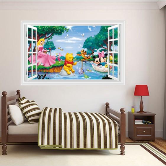Decal trang trí khung cửa sổ các nhân vật hoạt hình đang vui chơi