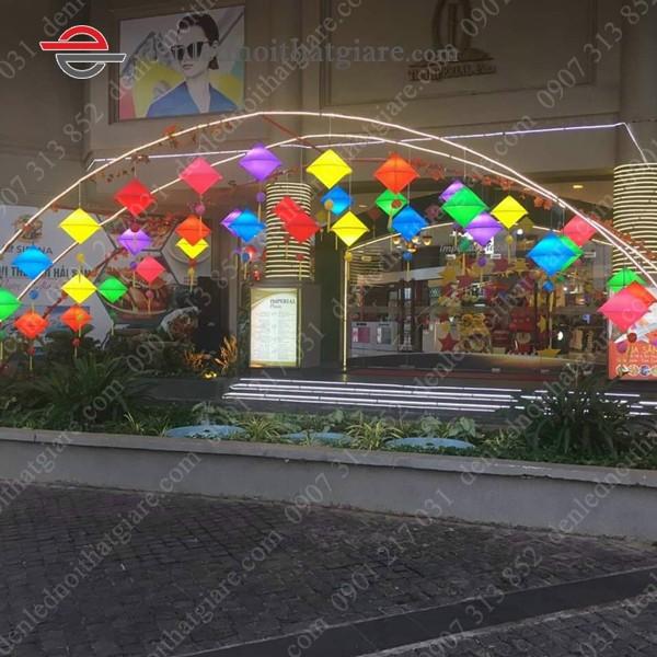 Đèn lồng NÓN LÁ bằng nhựa 40cm 050E40