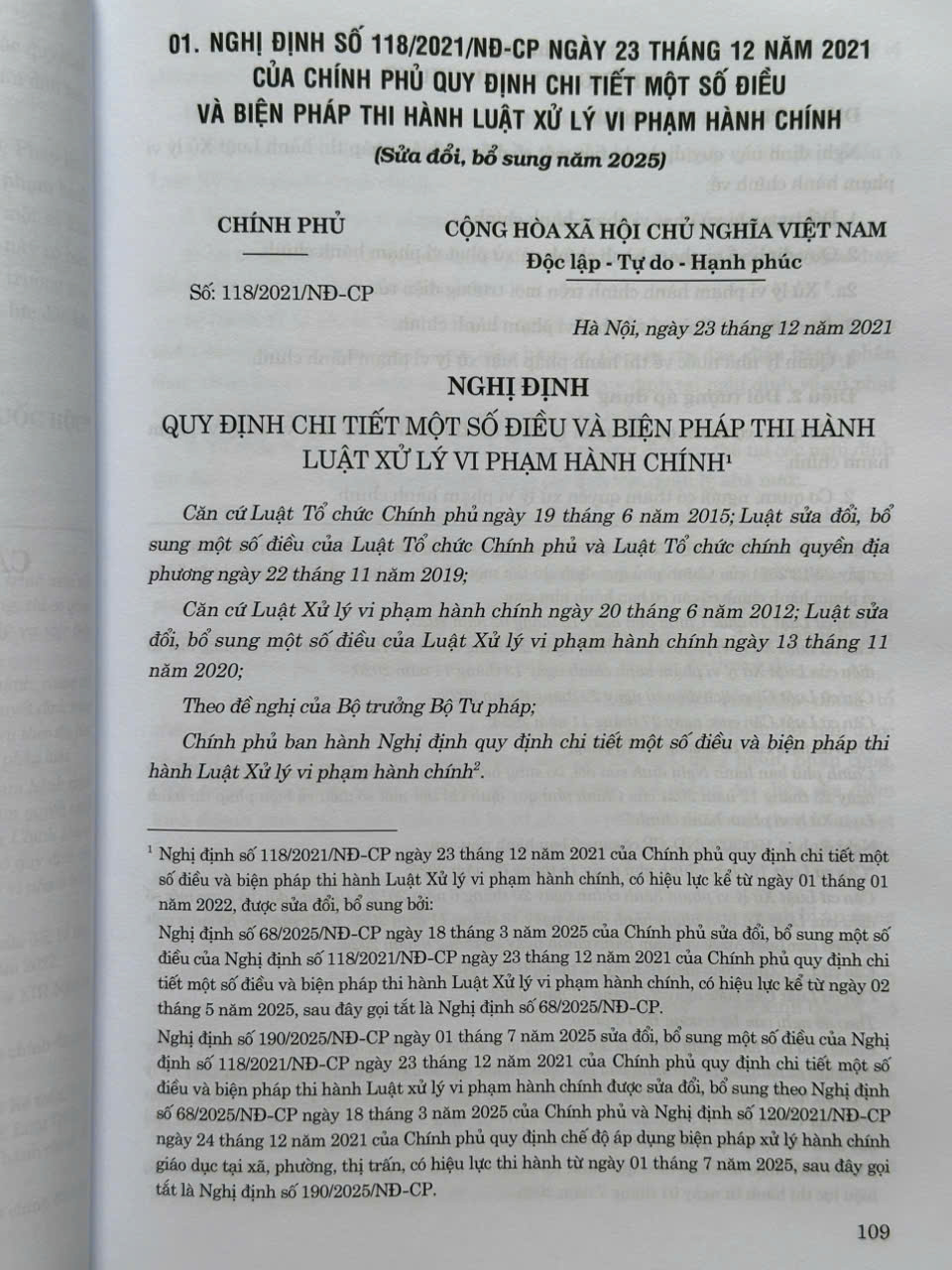 Sách Luật Xử Lý Vi Phạm Hành Chính sđ, bs năm 2025 và Các Văn Bản Hướng Dẫn Thi Hành - V2653TA