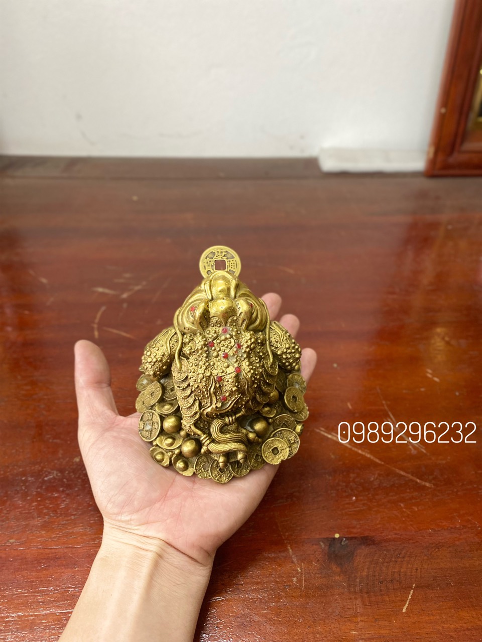 Cóc ngậm tiền Thiềm thừ 3 chân hút tài lộc vật phẩm phong thuỷ bằng đồng, Thềm thừ chiêu tài lộc