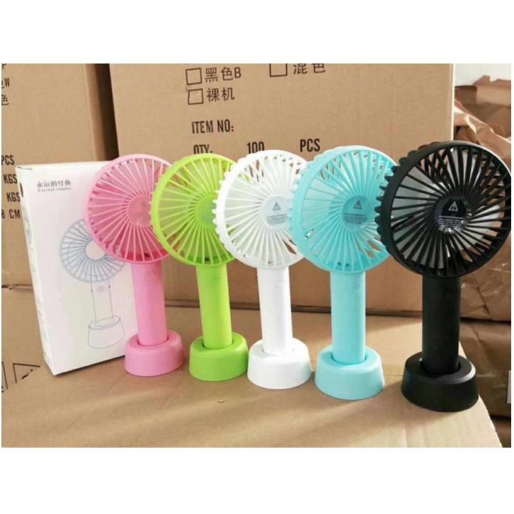 QUẠT MINI CẦM TAY TÍCH ĐIỆN CÓ ĐẾ ĐỂ BÀN 3 TỐC ĐỘ GIÓ
