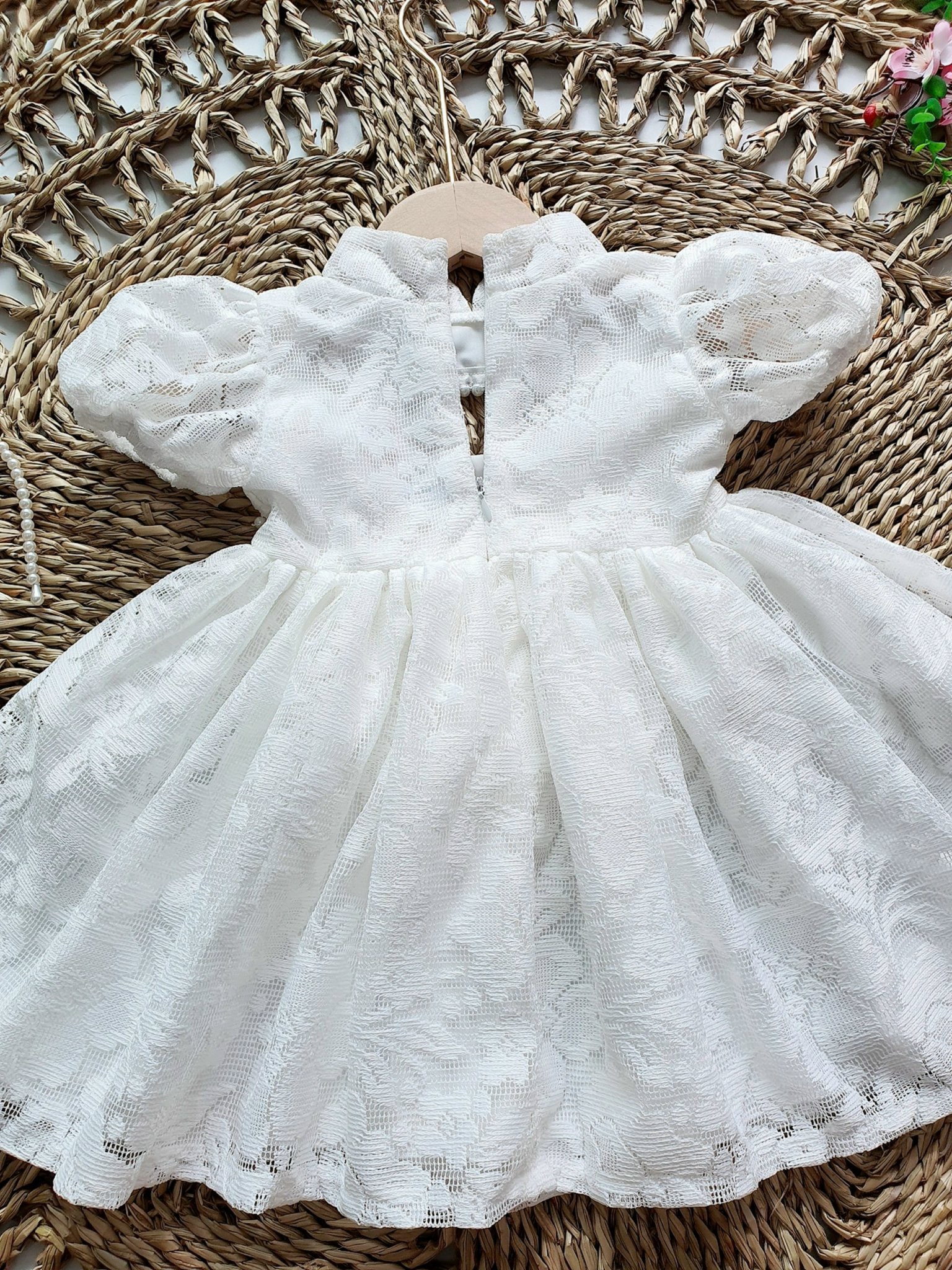 Váy Đỏ Ren Cổ Tàu Cho Bé Gái 4 - 18kg Tay Ngắn Xinh Xắn