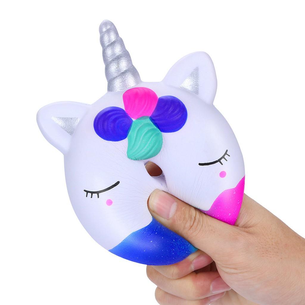 Đồ chơi squishy giúp giảm căng thẳng hình kì lân squishy