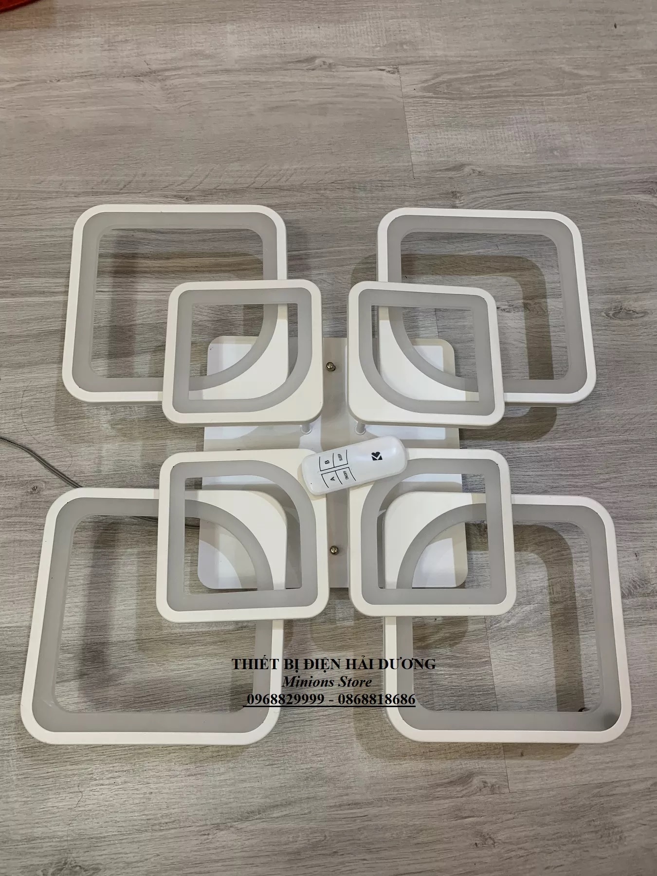 Đèn LED ốp trần Decor 8 Ô vuông NT028 - 3 Chế Độ Ánh Sáng - Tăng Giảm Ánh Sáng - Điều Khiển Từ Xa - Kết Nối Điện Thoại - Có Video