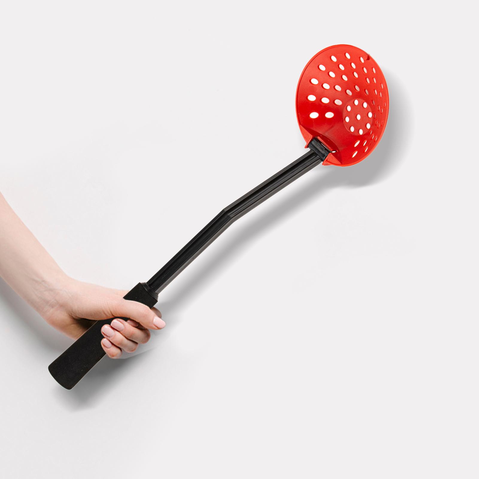 Giá múc canh, gắp đá có lỗ có thể gập lại