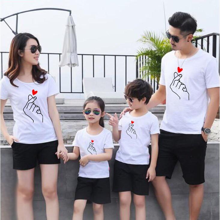Đồ Gia Đình so Cute In Họa Tiết tay thả tim xinh xắn dễ thương
