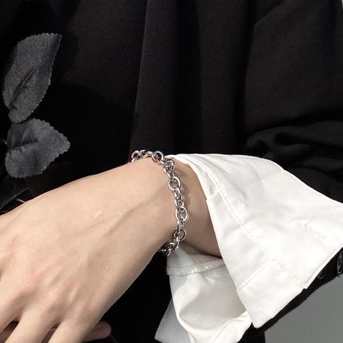 Vòng, lắc tay nam nữ basic hot trend cool ngầu