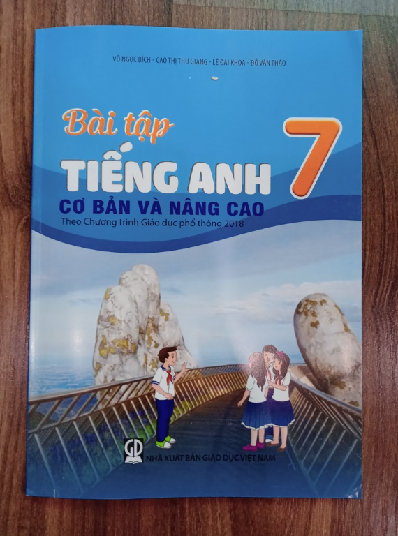 Sách - Bài tập Tiếng Anh 7 cơ bản và nâng cao
