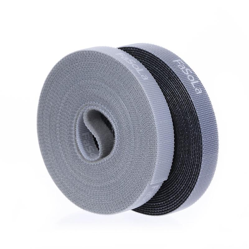 Giá đỡ ổ điện kẹp bàn bằng thép sơn tĩnh điện dùng để đỡ ổ điện và dây điện cho gọn gàng ngăn nắp.